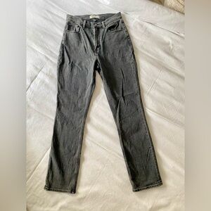 Abercrombie Curve Love Ultra High Rise Slim Straight Jeans